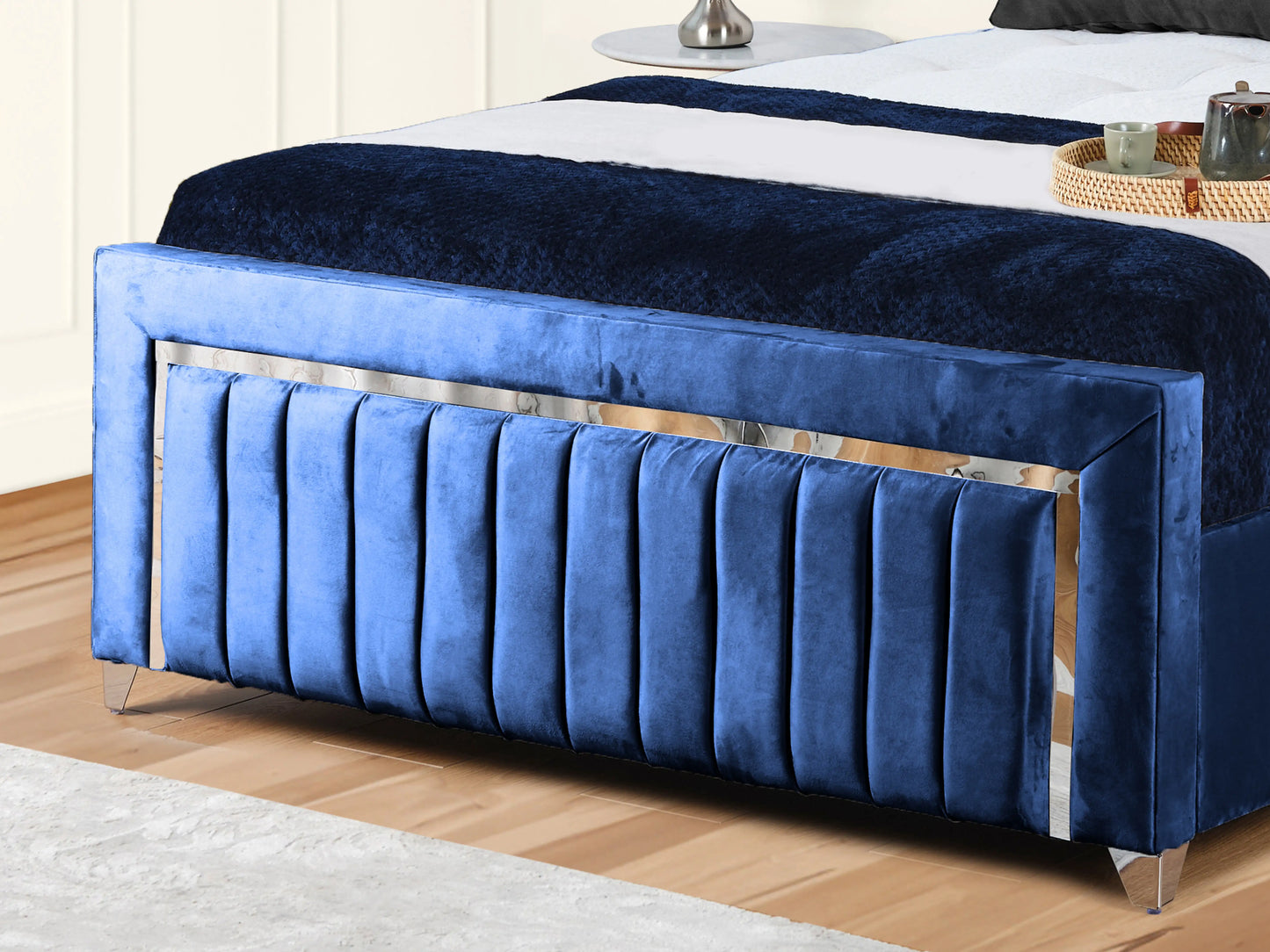 Elizabeth Upholstered Bed