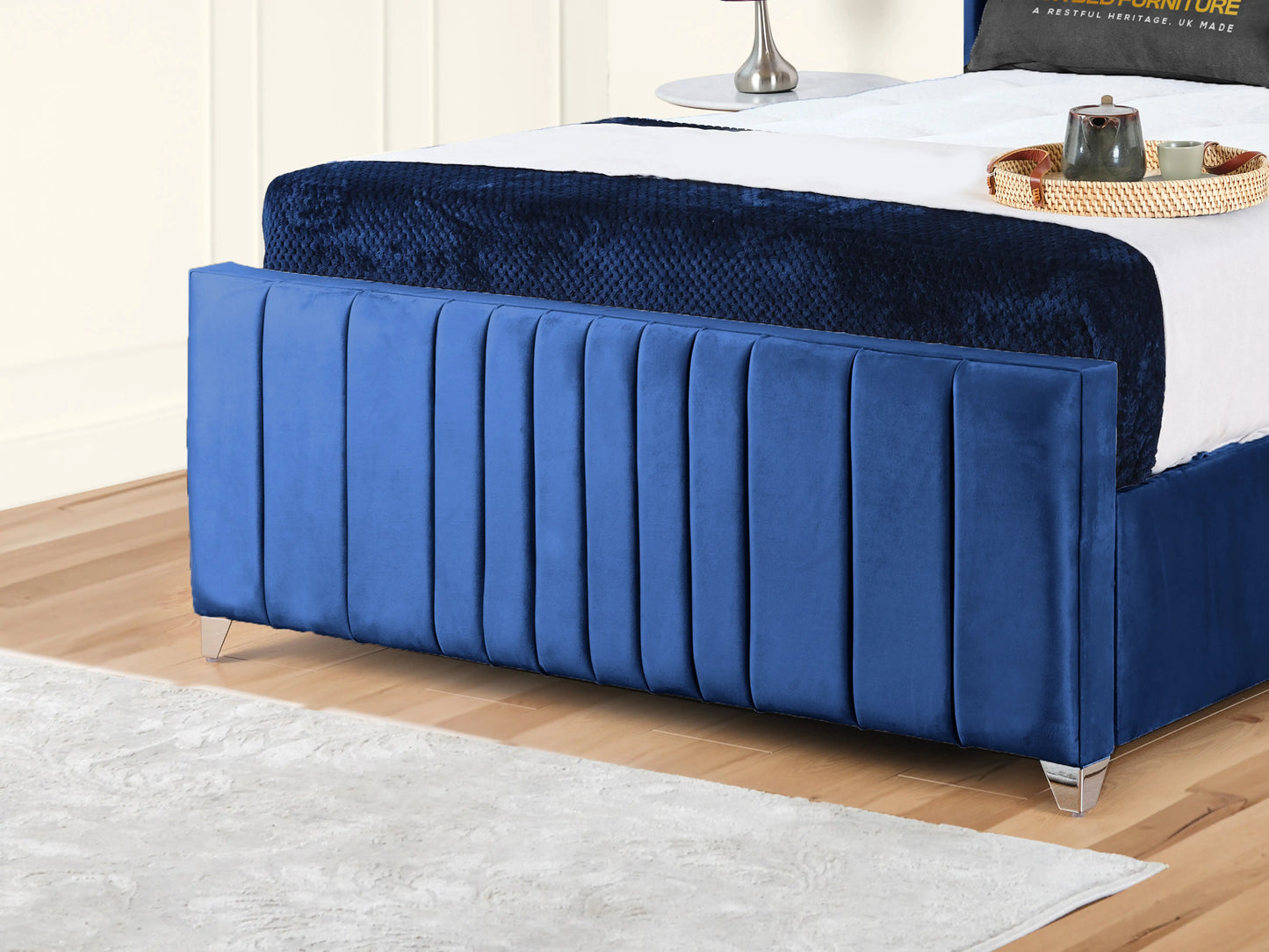 Valencia Lined Wings Upholstered Bed