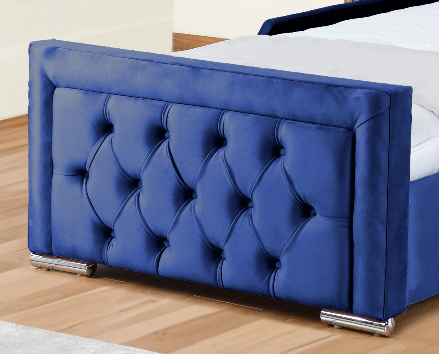 Noha Upholstered Bed