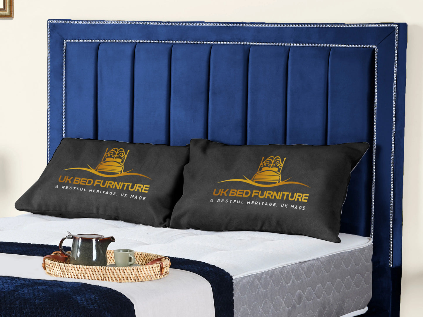 Serena Upholstered bed
