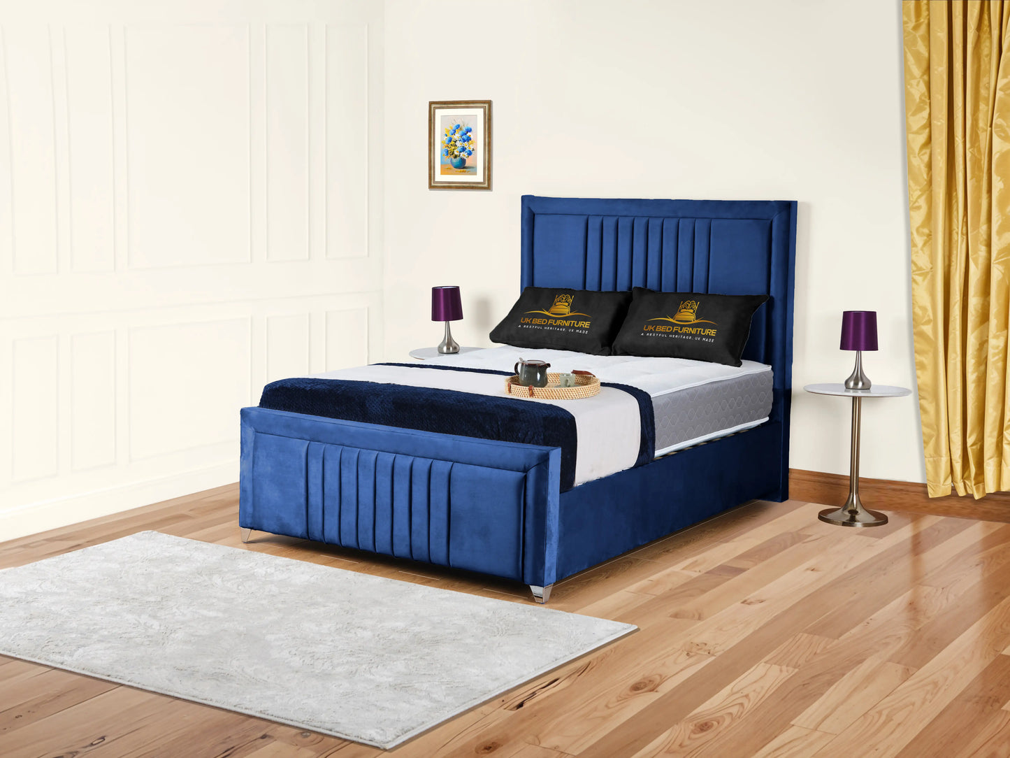 Cannas upholstered bed