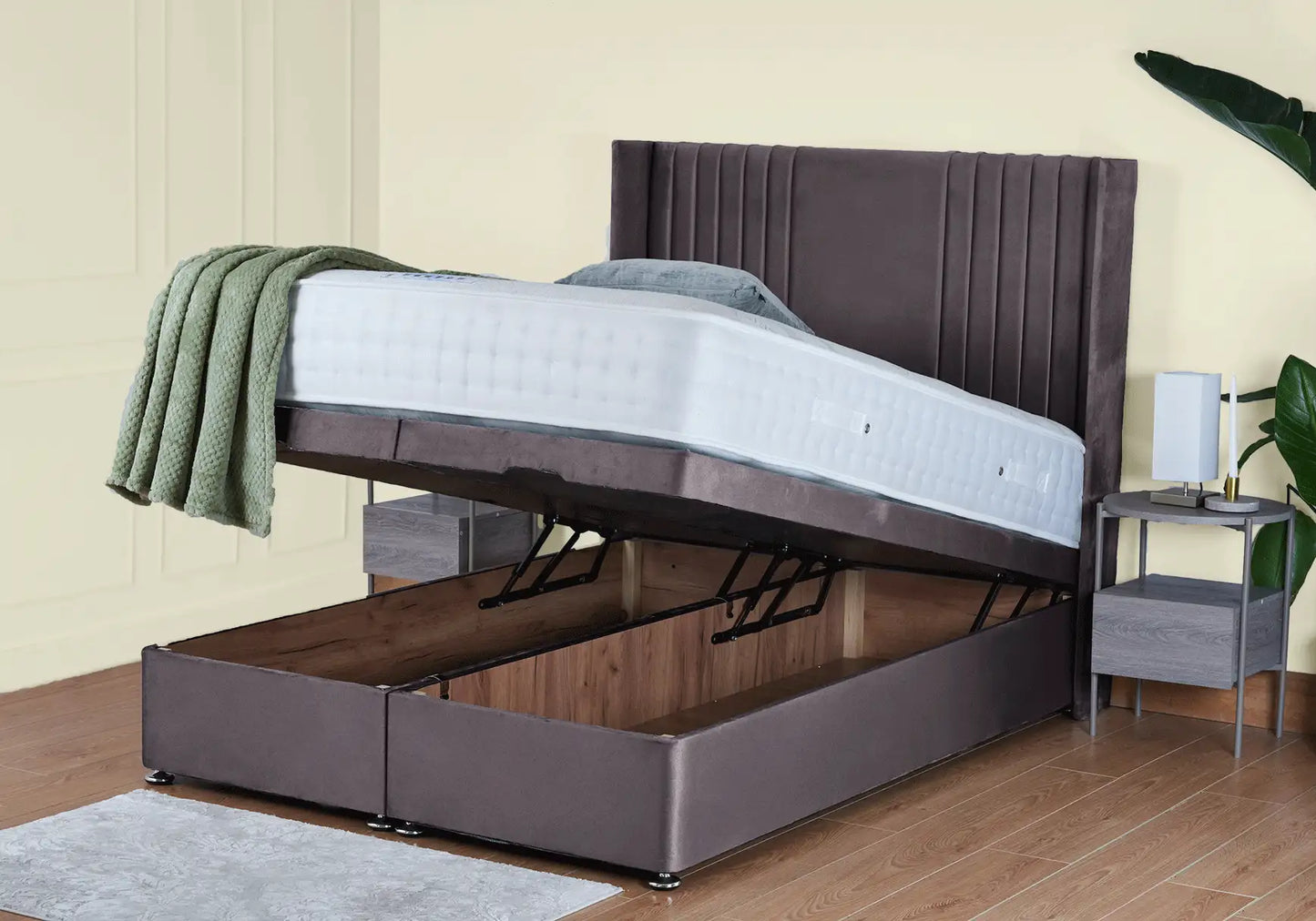 Lincoln Ottoman Bed