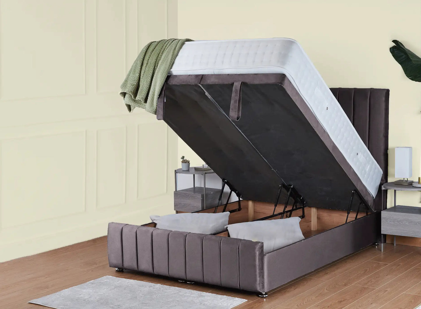 Hamilton Ottoman Bed