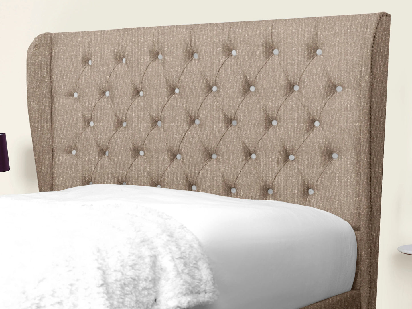 Miri Winged Upholstered Bed