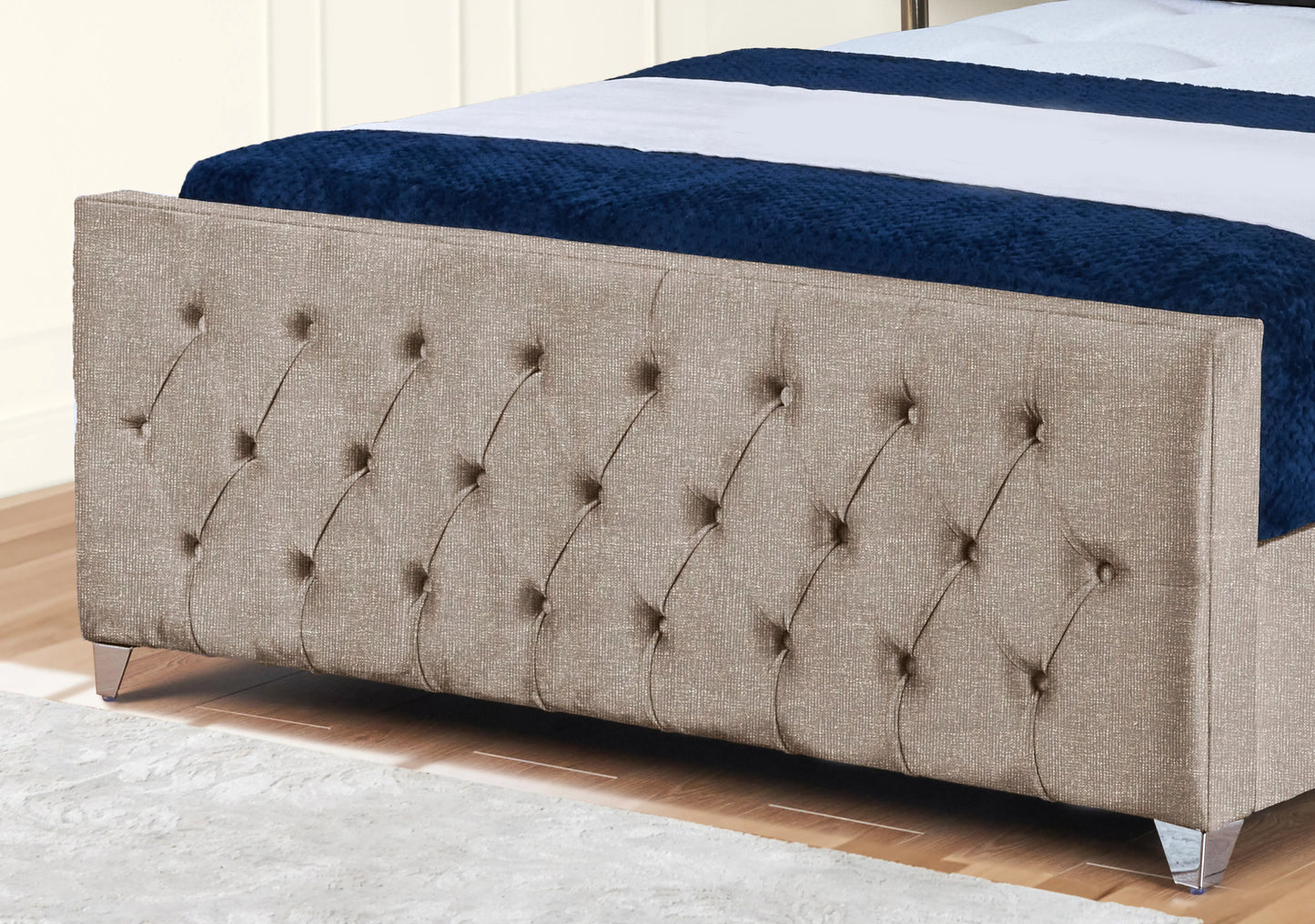 Florida Upholstered bed