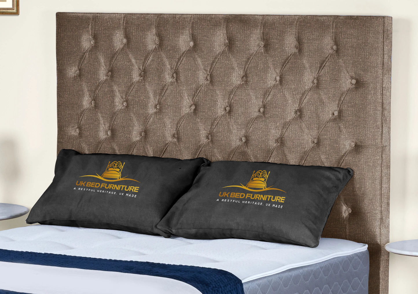 Florida Upholstered bed