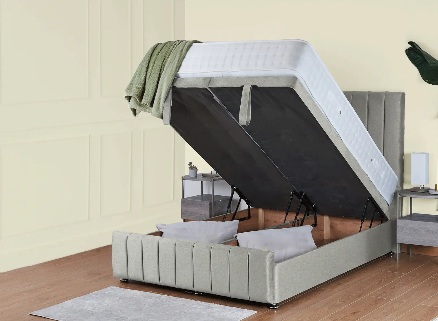 Hamilton Ottoman Bed