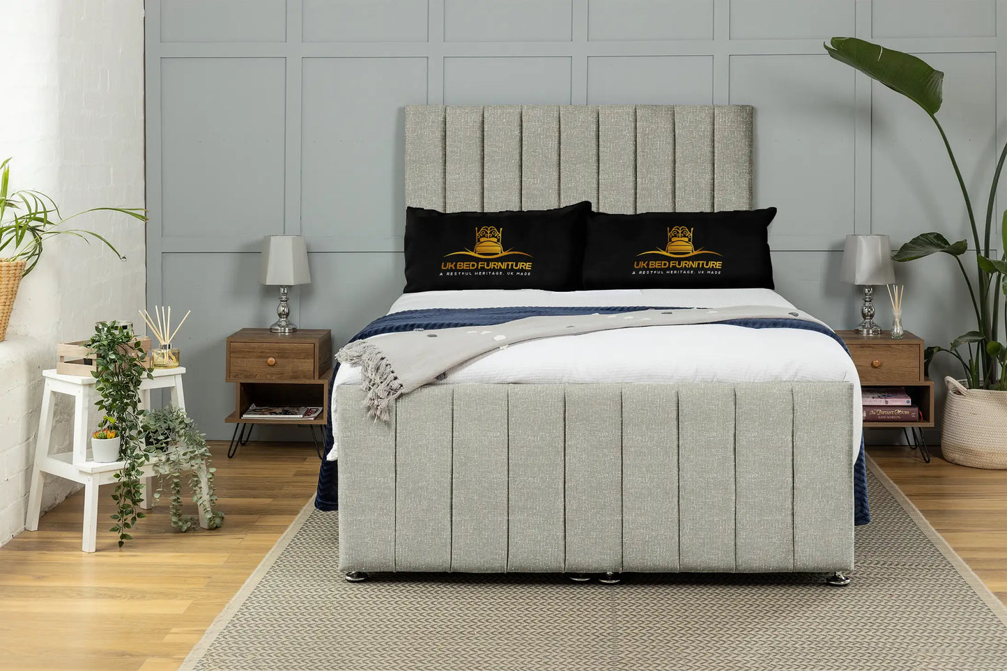 Venetian Ottoman Bed