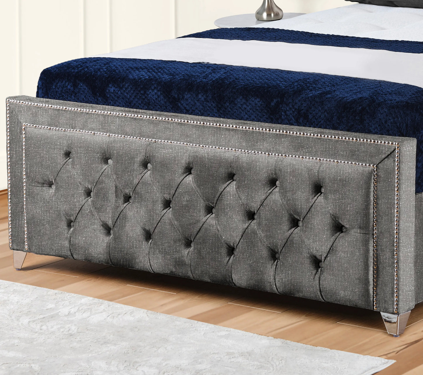 Hamilton Upholstered Bed