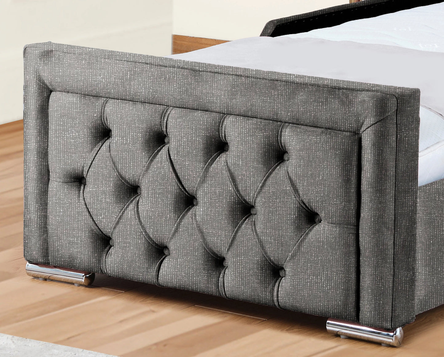 Noha Upholstered Bed