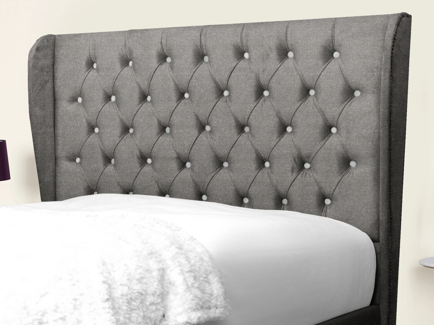 Miri Winged Upholstered Bed