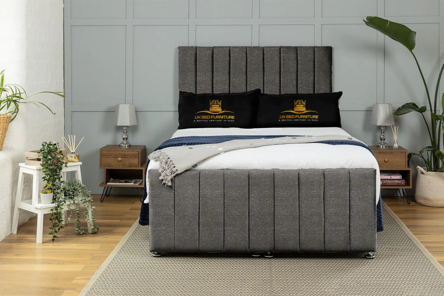 Venetian Ottoman Bed