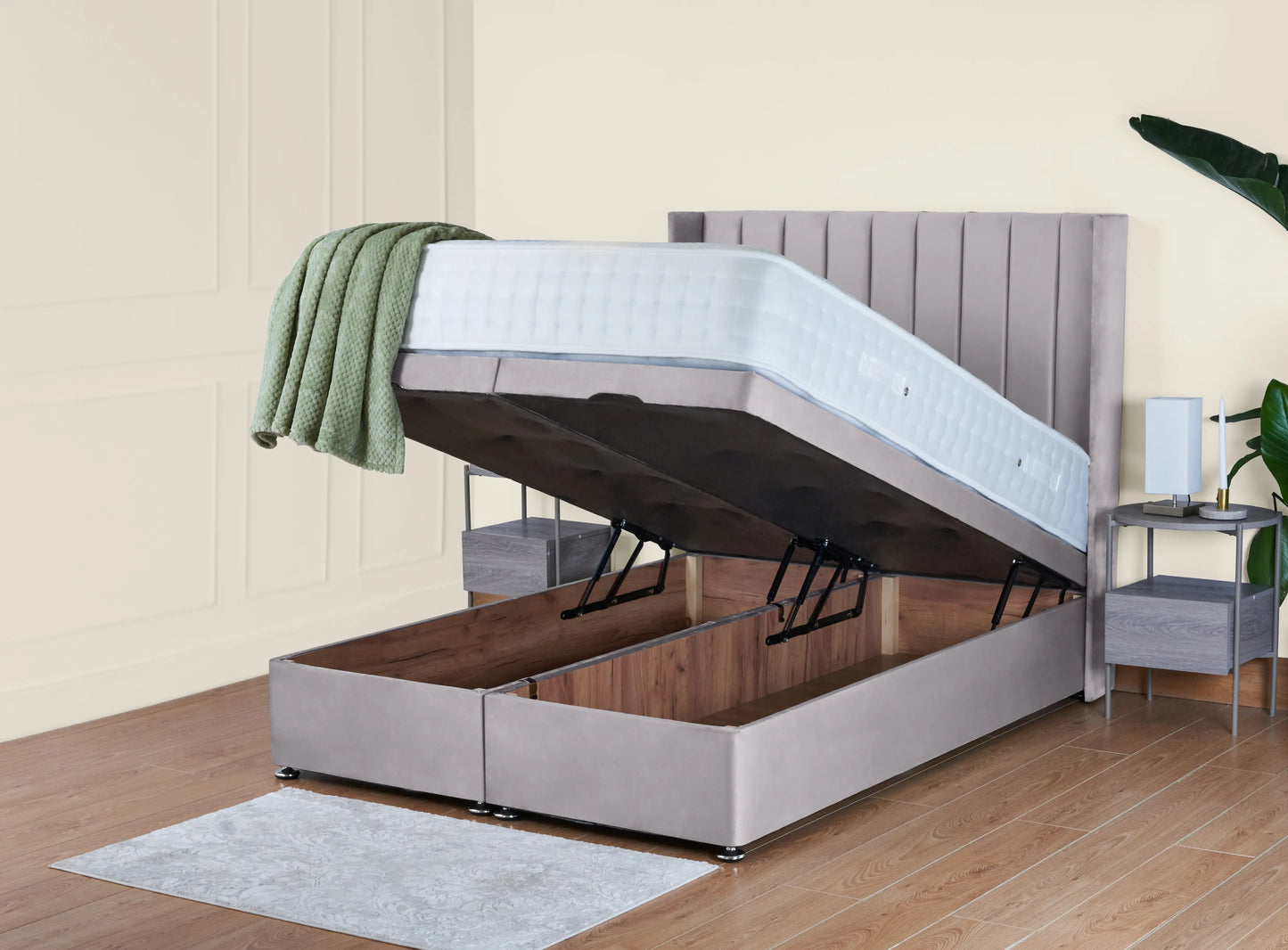 Victoria Ottoman Bed