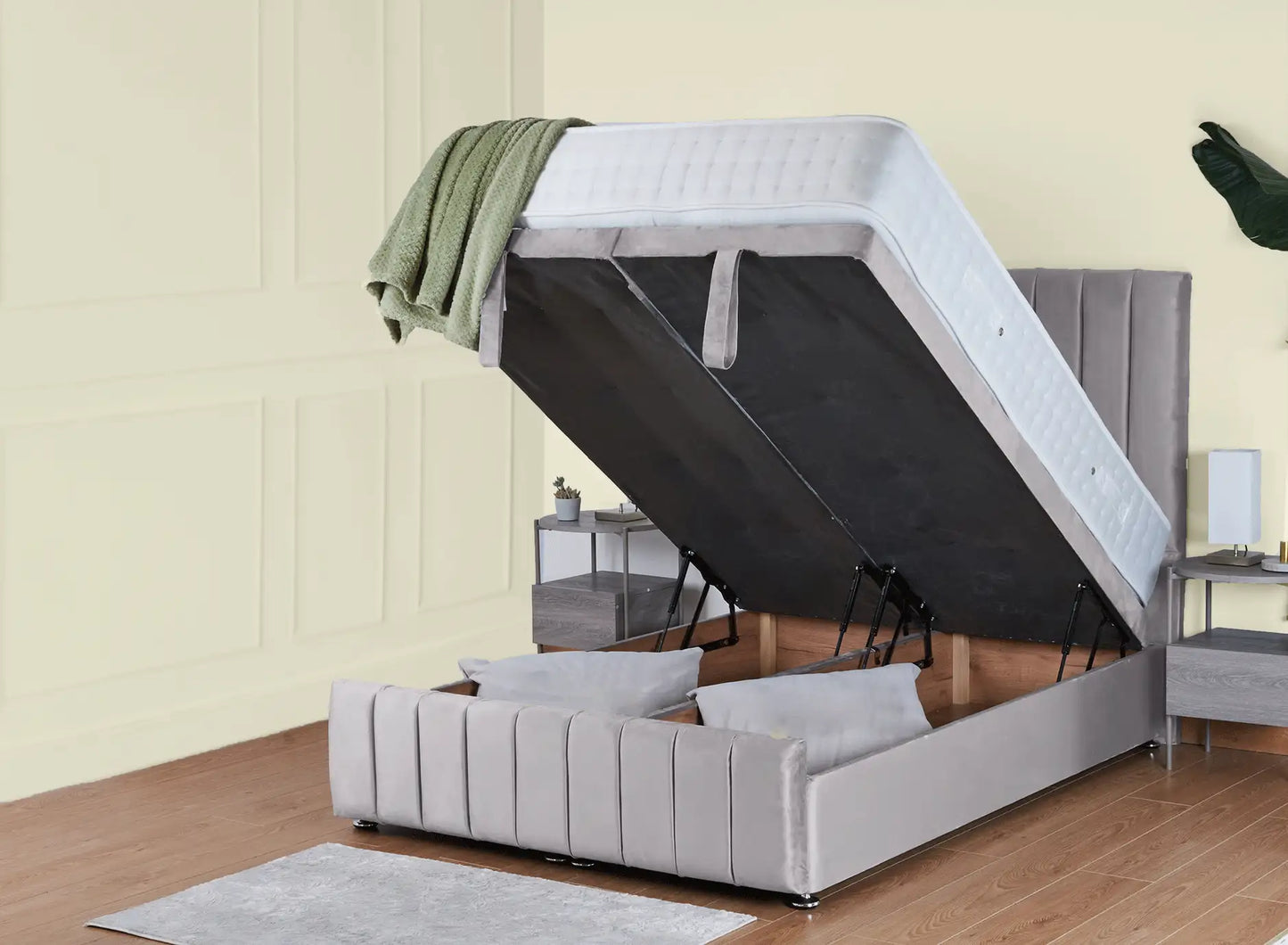 Hamilton Ottoman Bed