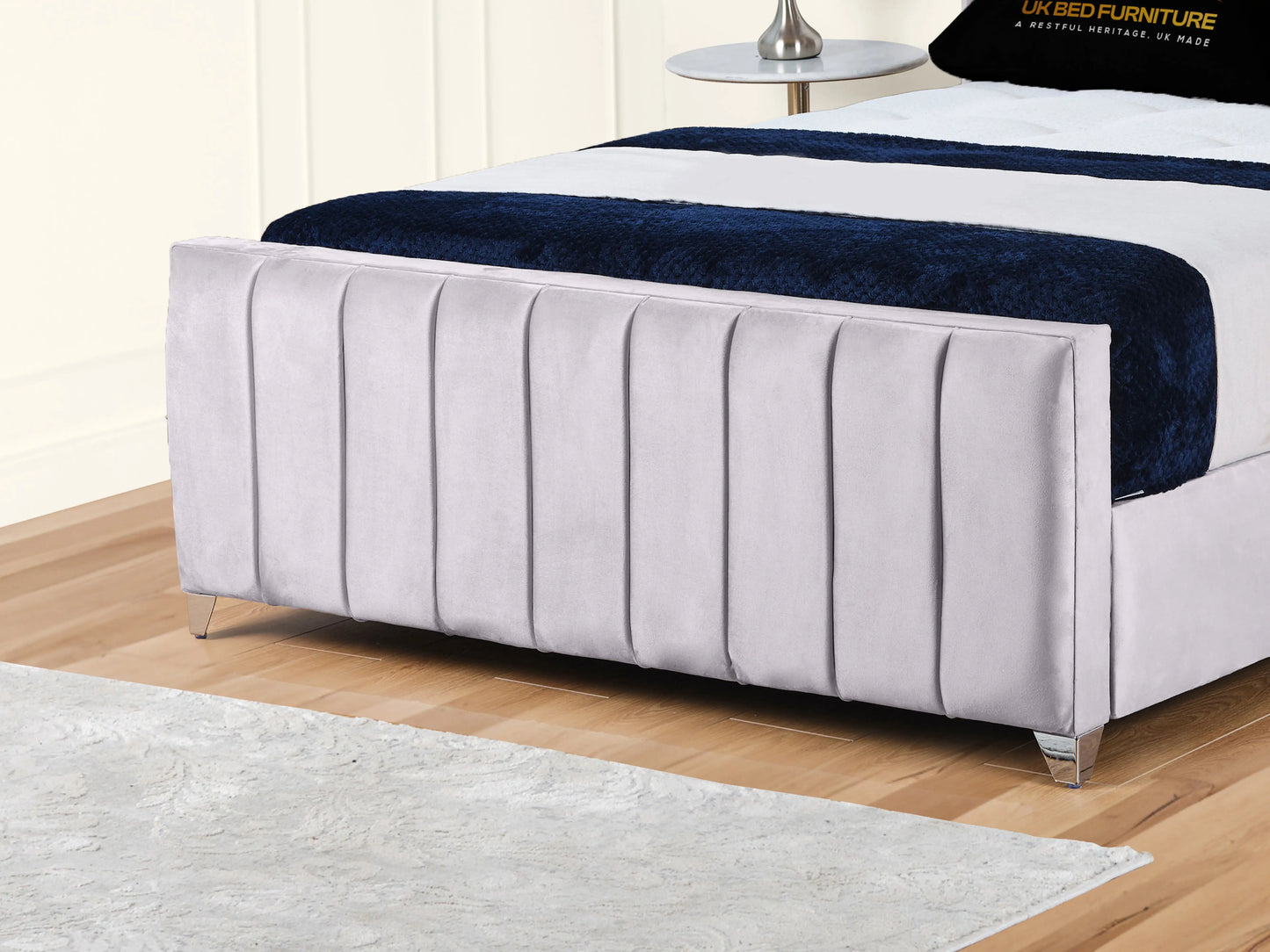 Empire Winged upholstered Bed
