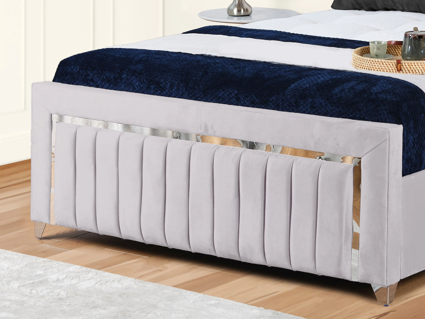 Elizabeth Upholstered Bed
