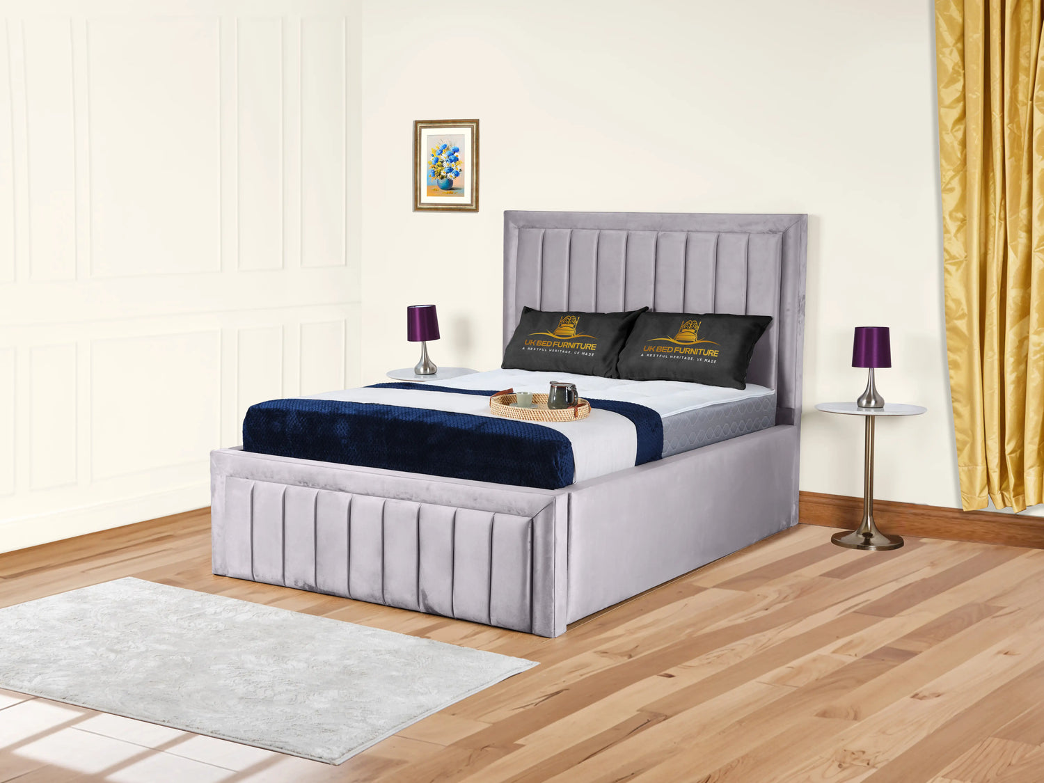 Grand panel Upholstered bed