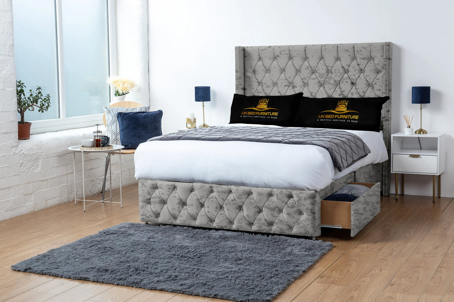 Jasmine Divan Bed