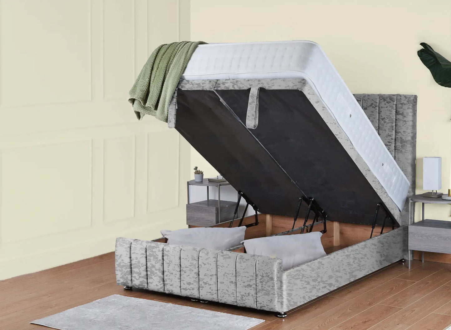 Hamilton Ottoman Bed