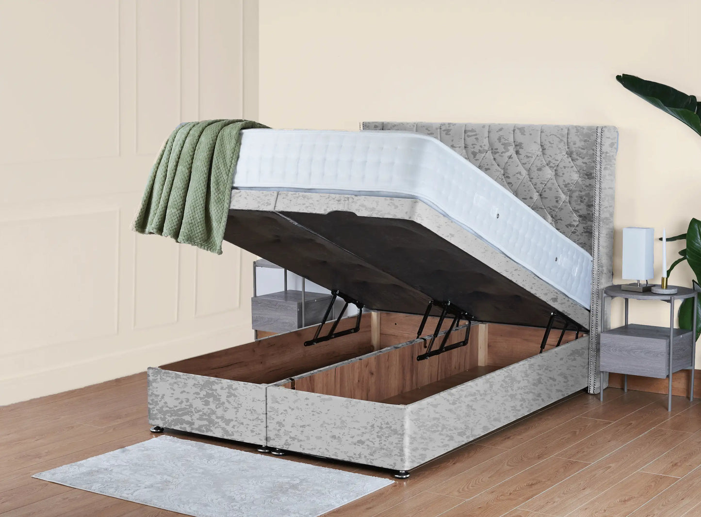 Hastings Ottoman Bed