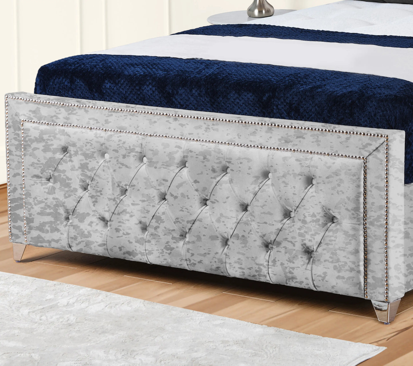 Hamilton Upholstered Bed
