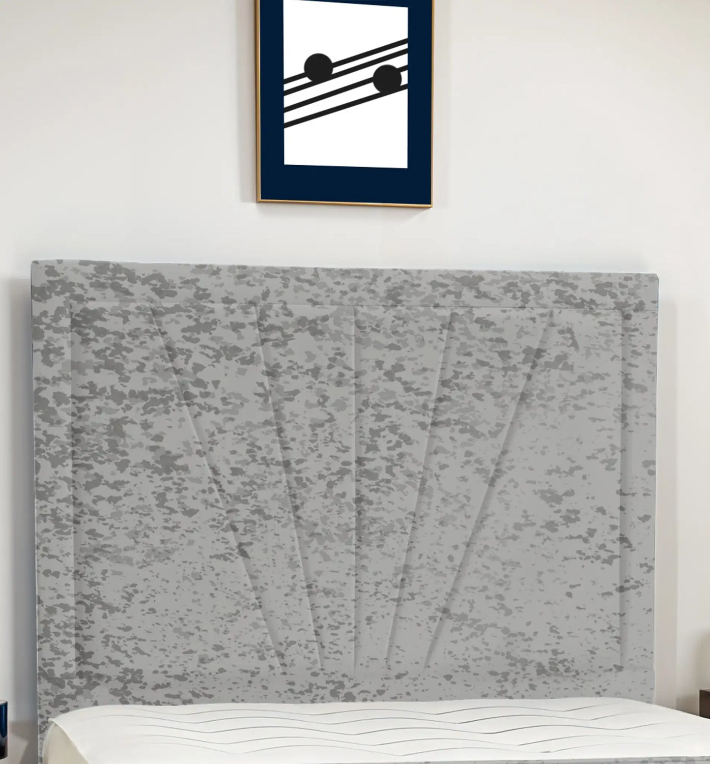 Zahah upholstered bed