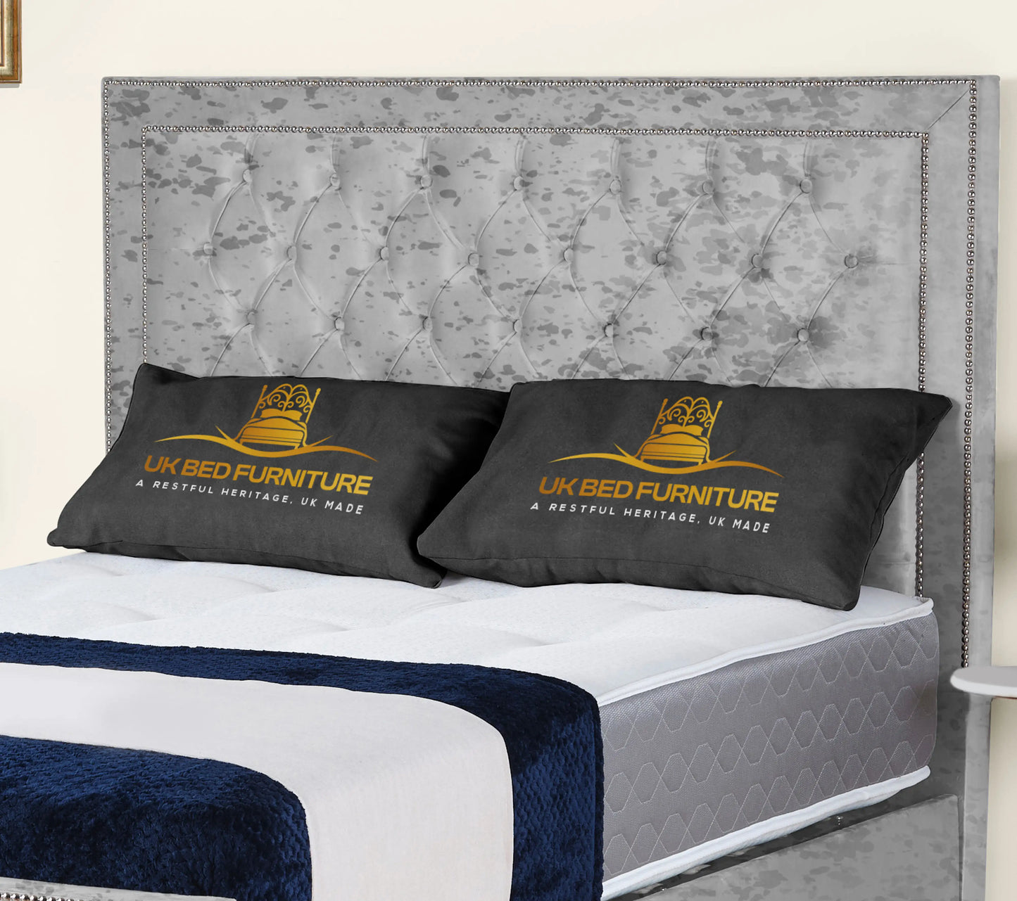 Hamilton Upholstered Bed