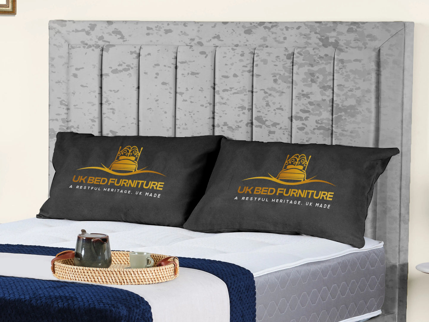 Sierra upholstered Bed