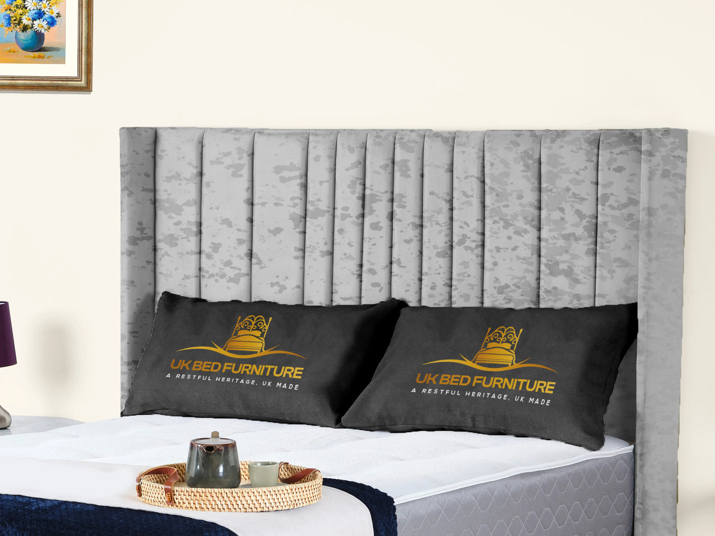 Valencia Lined Wings Upholstered Bed