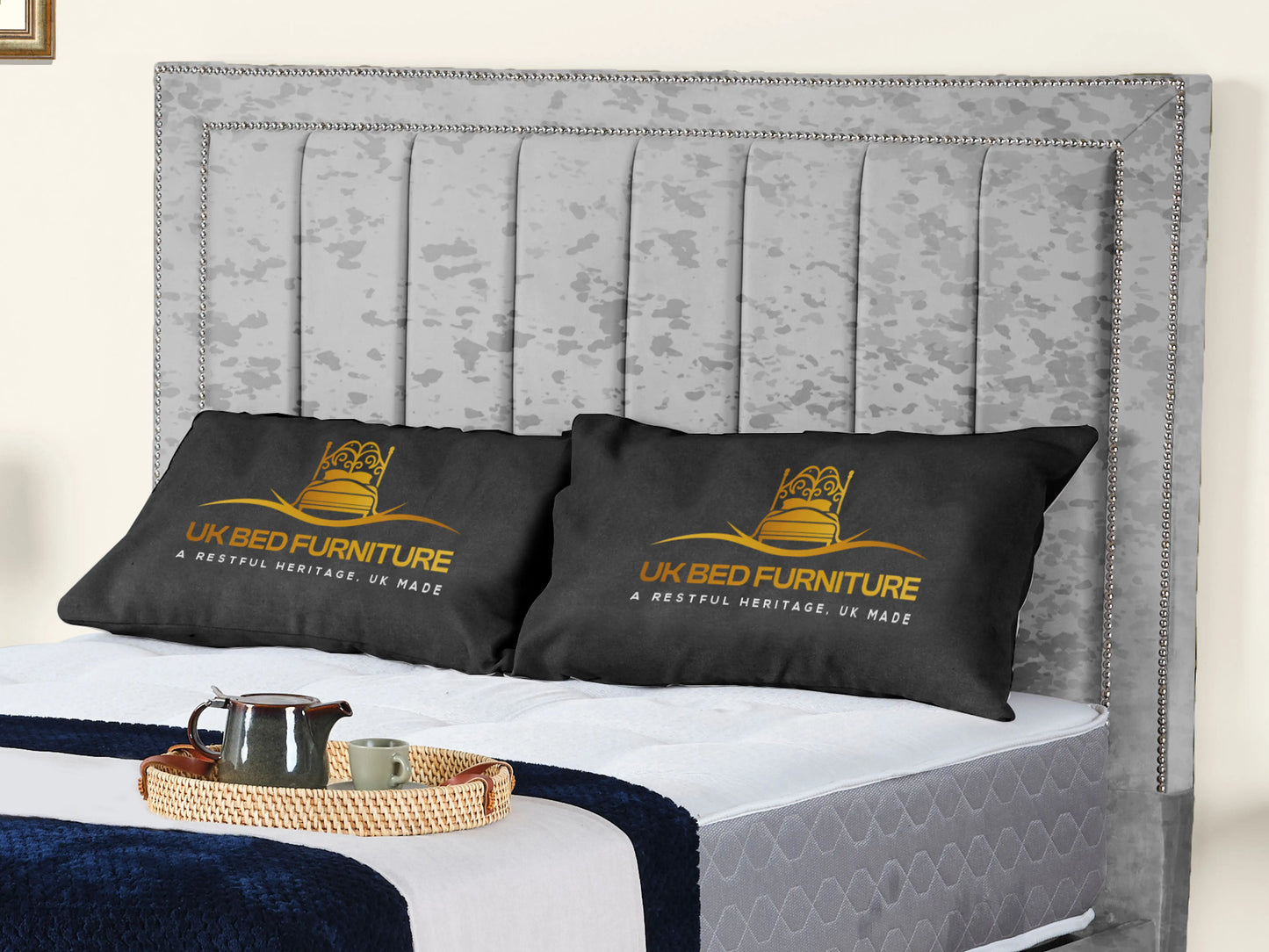 Serena Upholstered bed