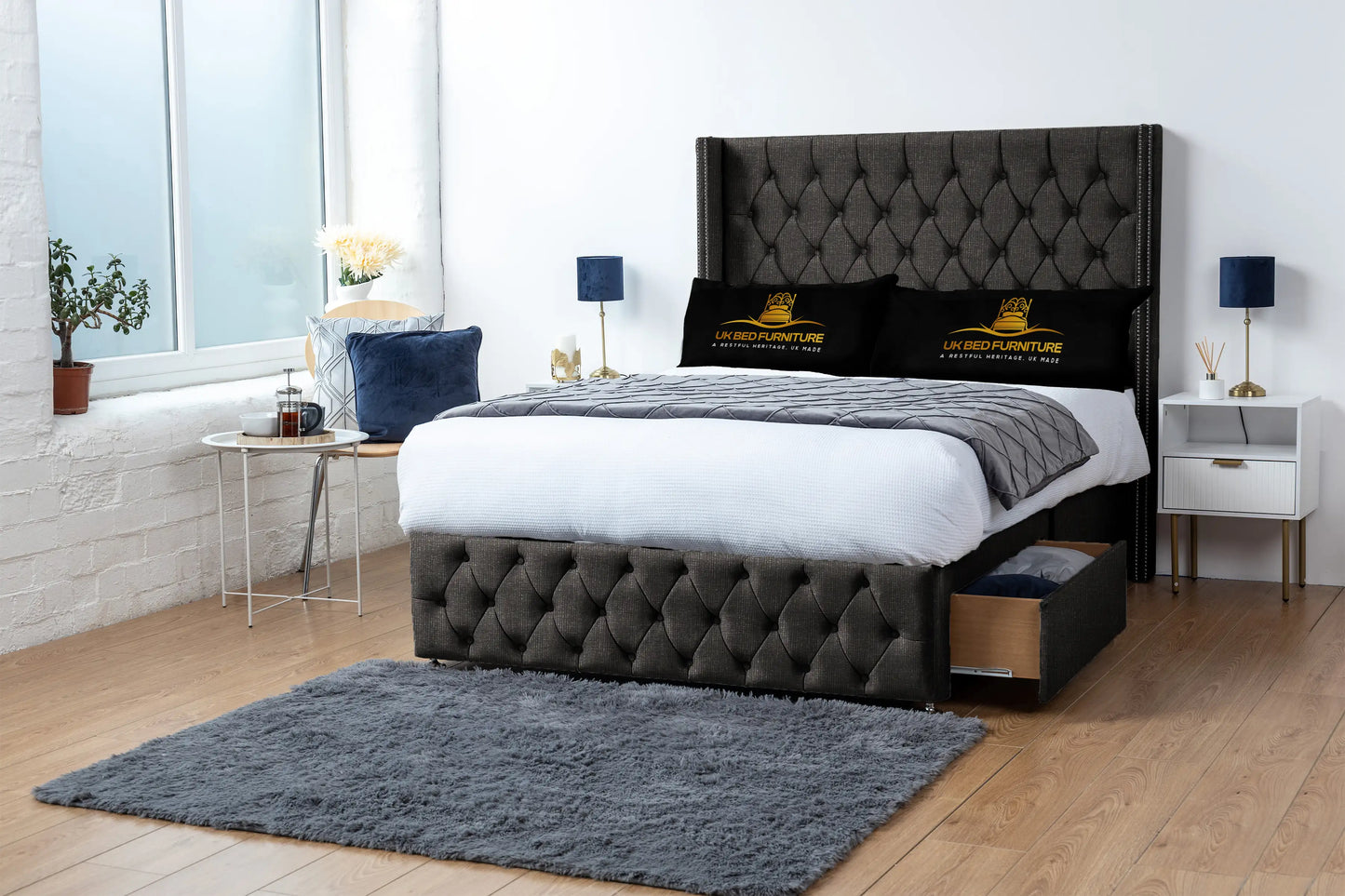 Jasmine Divan Bed