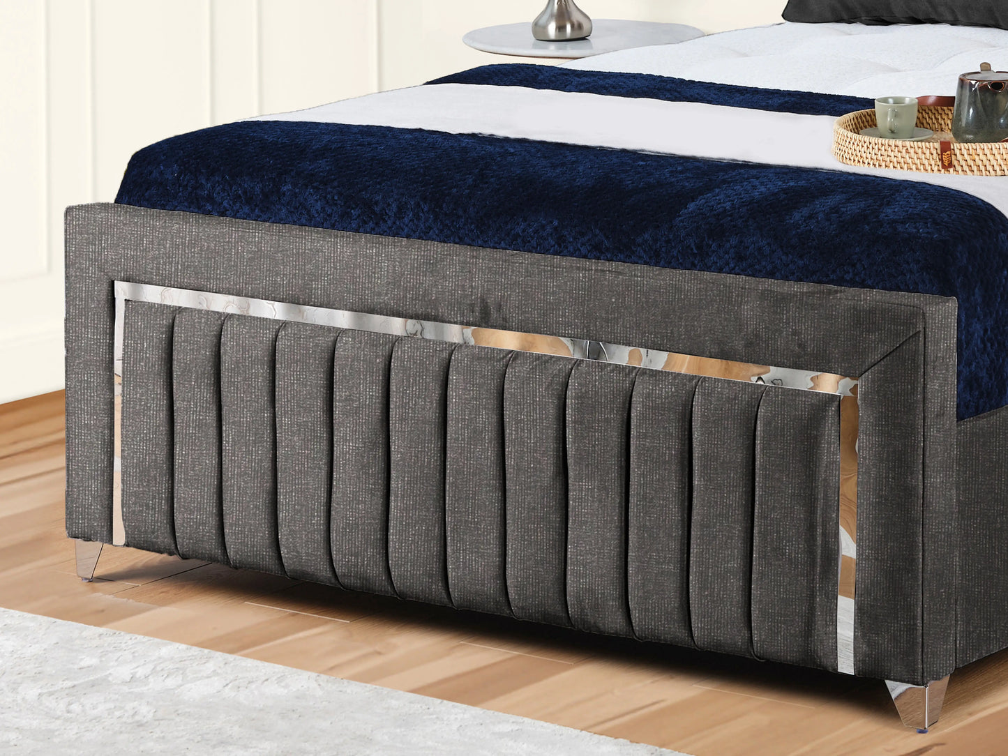 Elizabeth Upholstered Bed