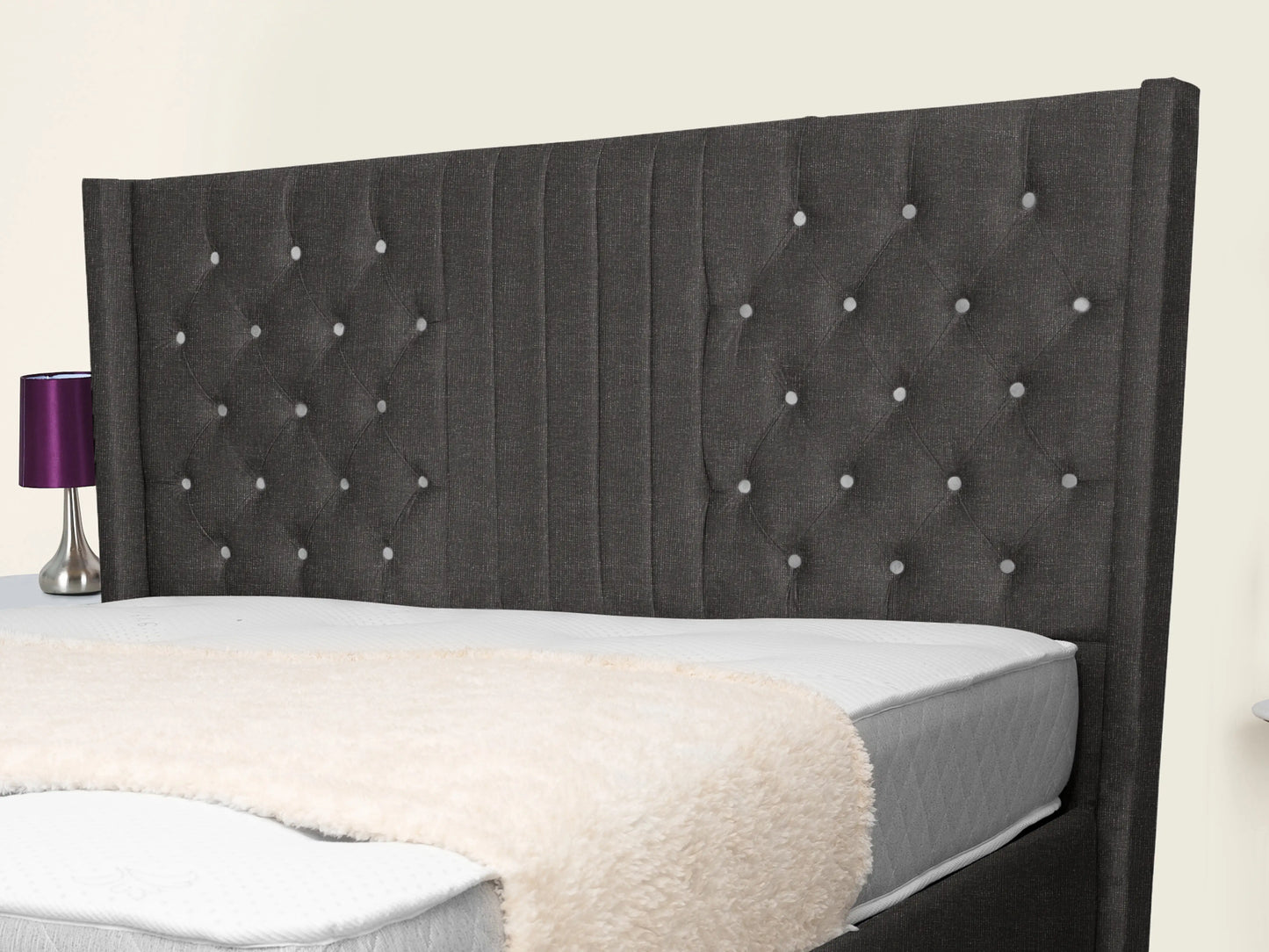 Middleton Winged Upholstered Bed