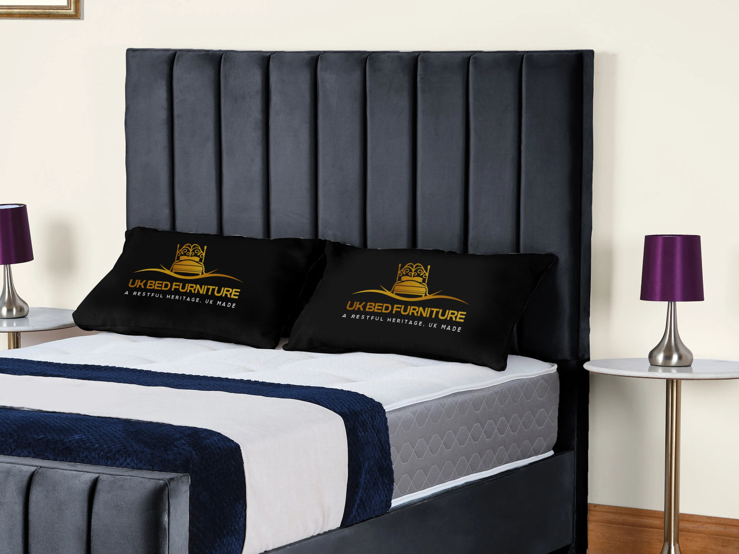 Lisburn Upholstered bed