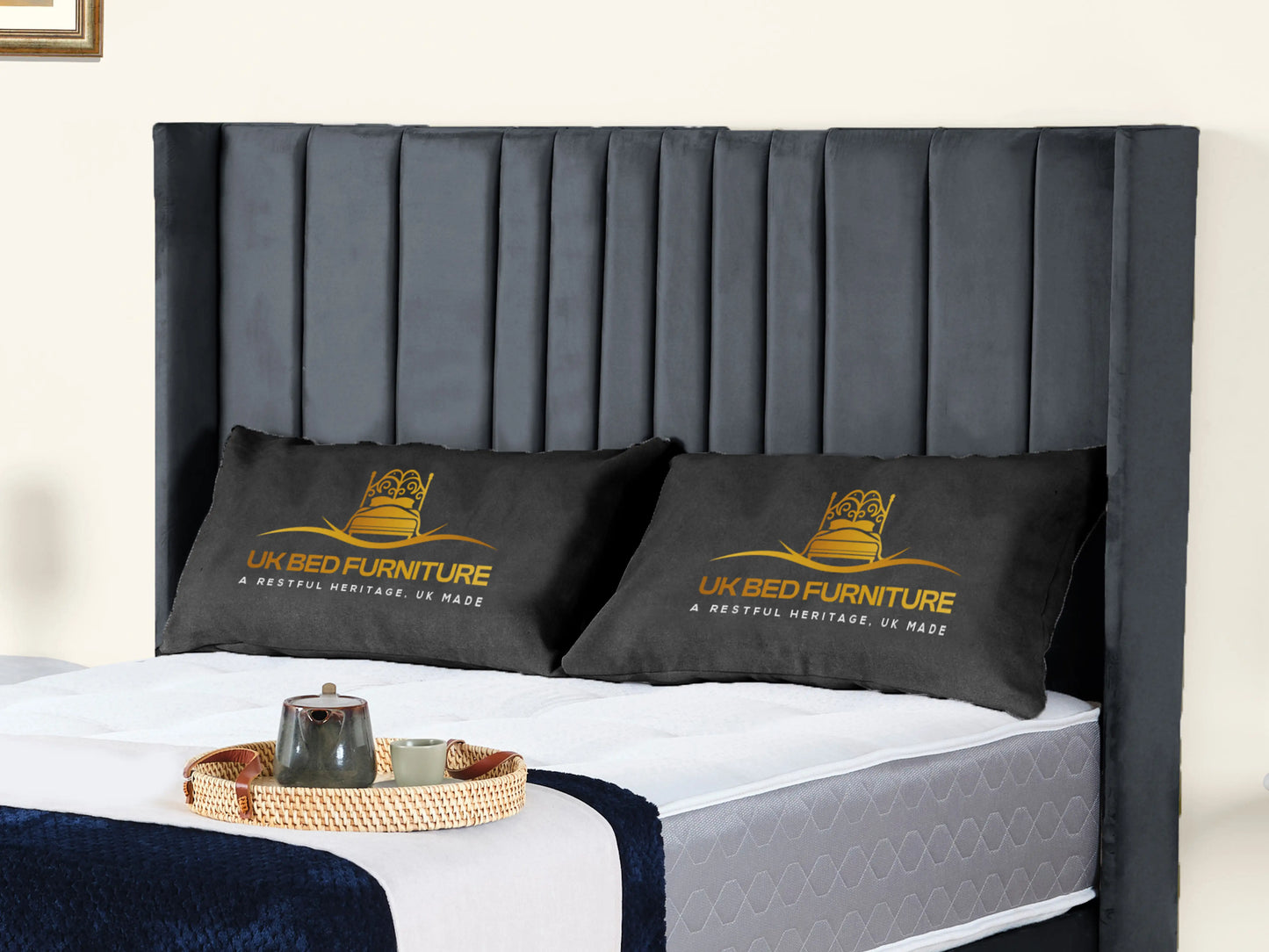 Valencia Lined Wings Upholstered Bed