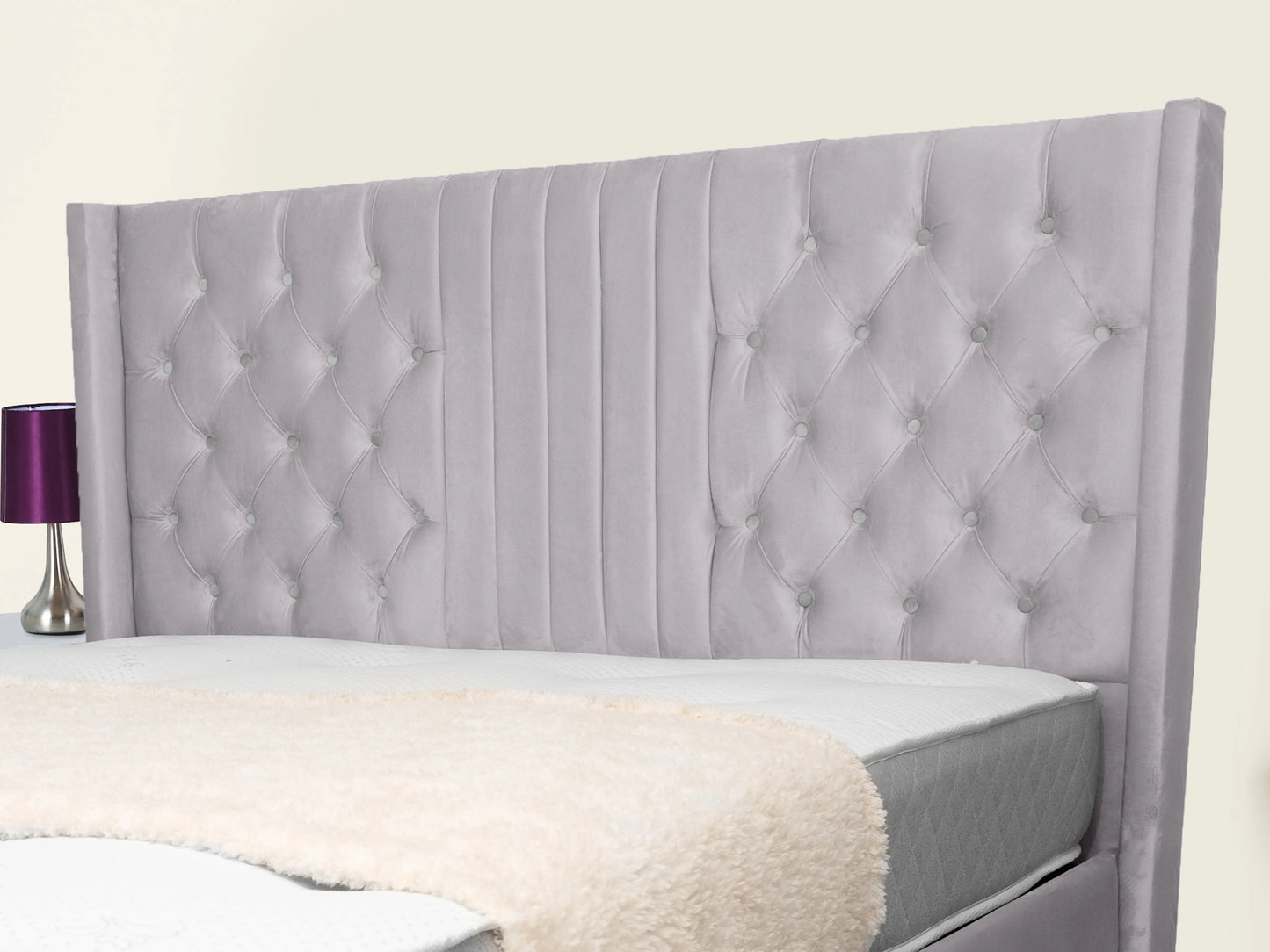 Middleton Winged Upholstered Bed