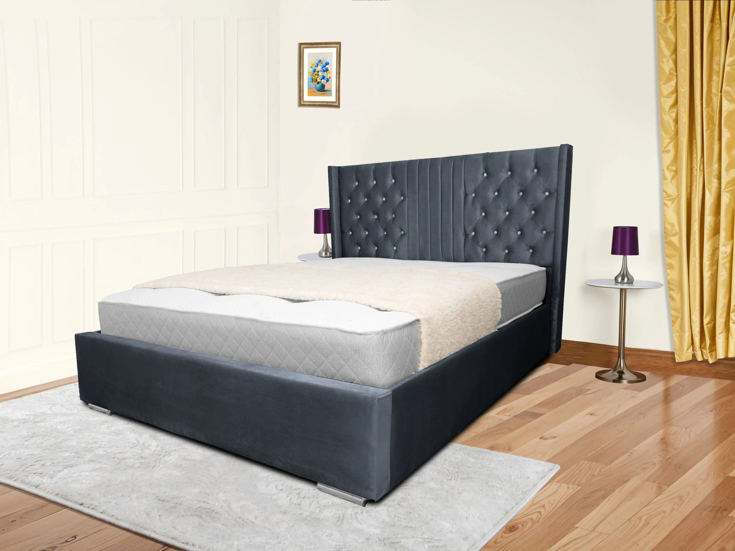 Middleton Winged Upholstered Bed
