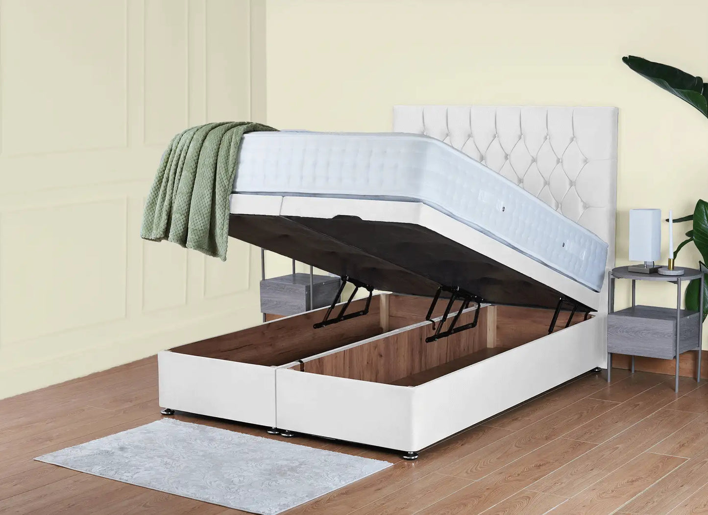 Montreal Ottoman Bed