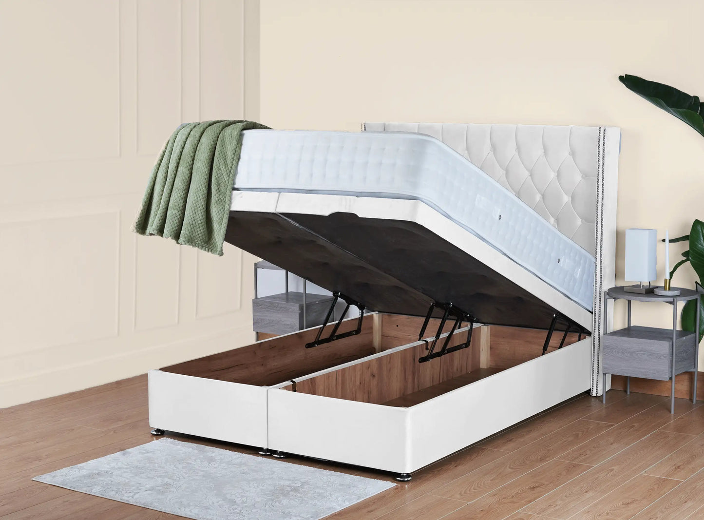 Hastings Ottoman Bed