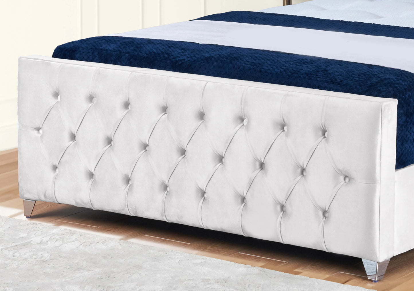 Florida Upholstered bed