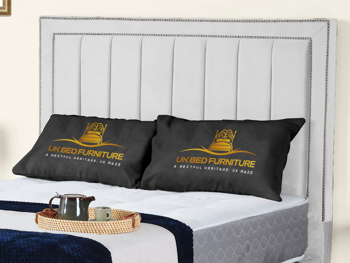 Serena Upholstered bed