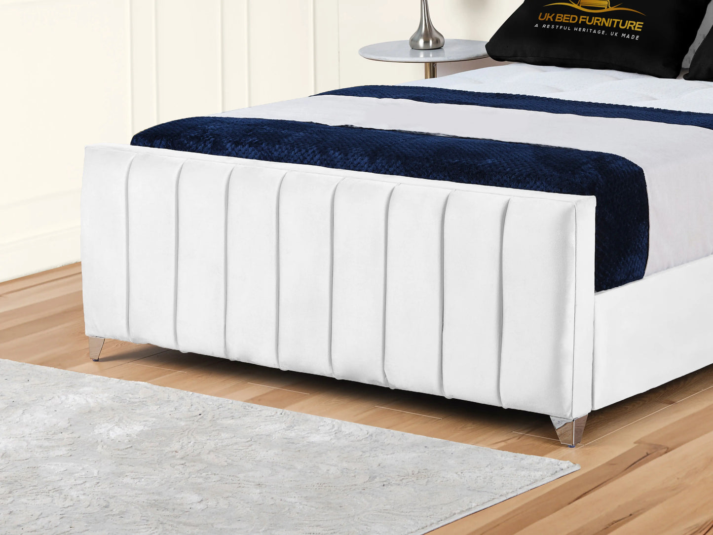 Lisburn Upholstered bed