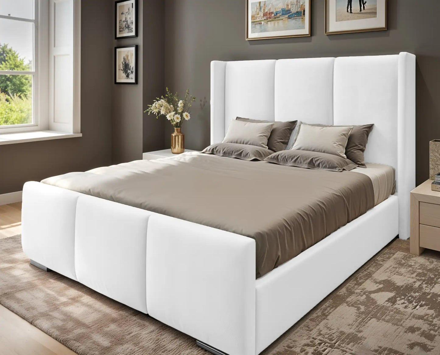 Miami winged Upholstered Bed