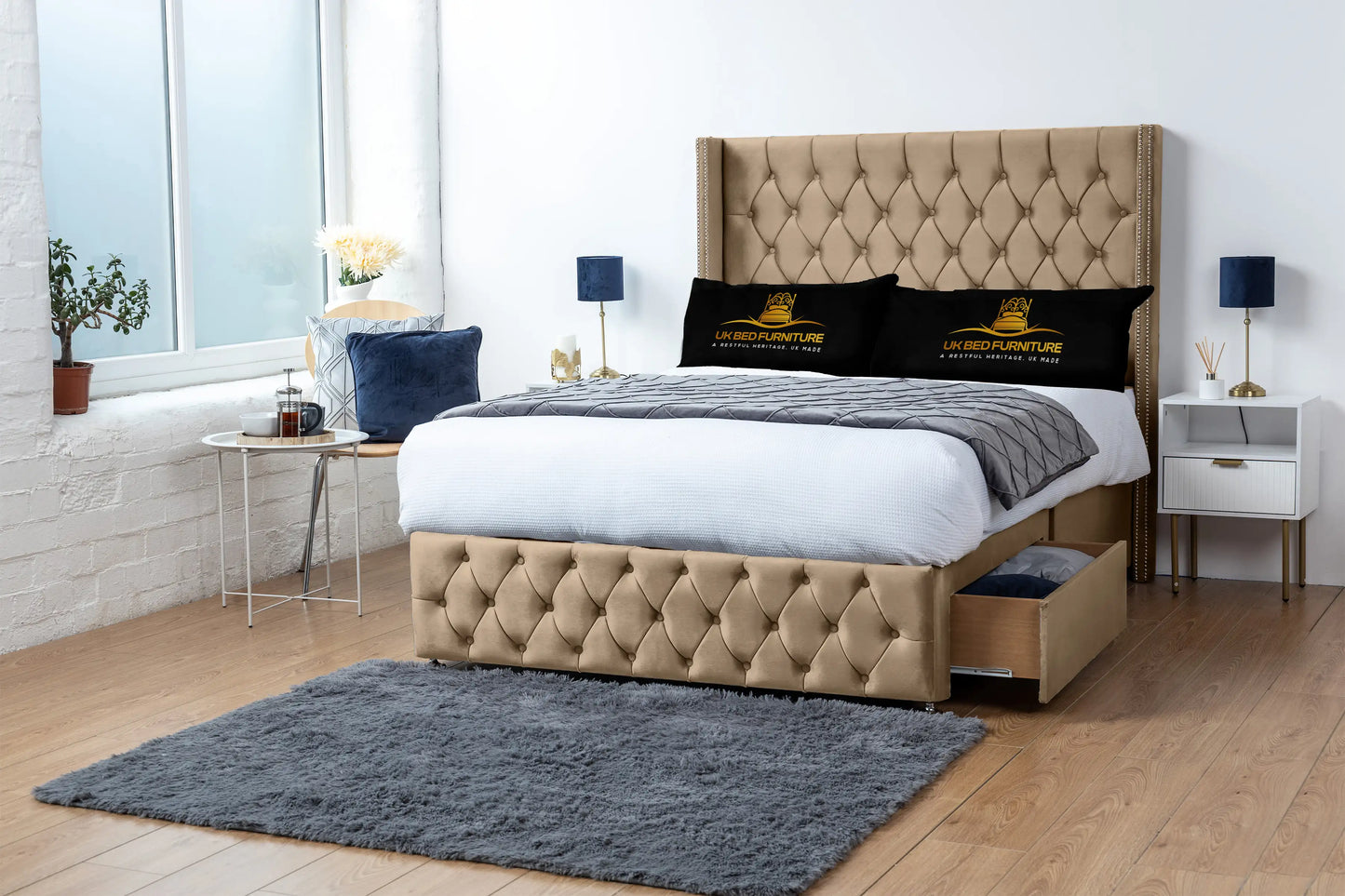 Jasmine Divan Bed