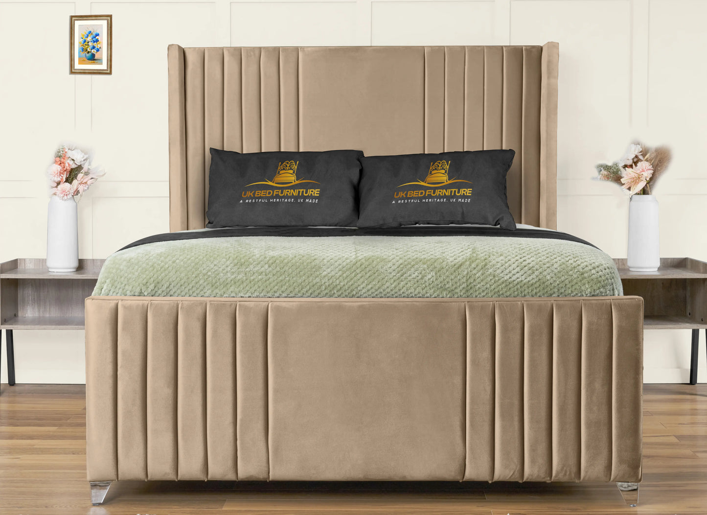 Elise lined winged Upholstered Bed