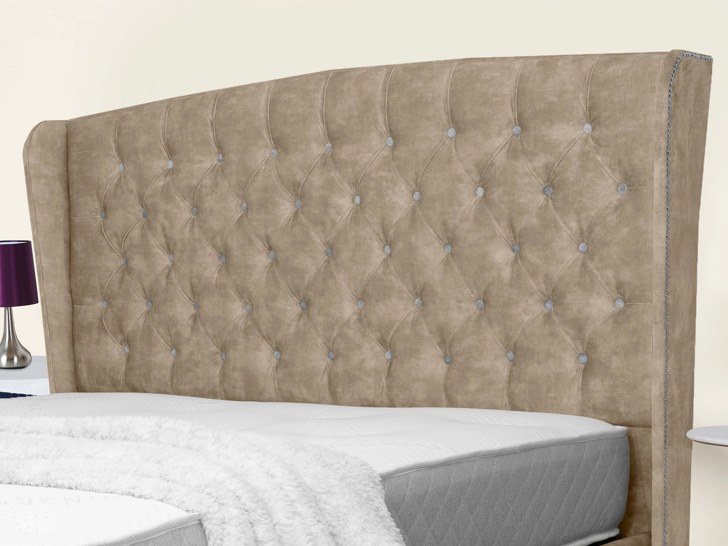 Winchester Upholstered Bed