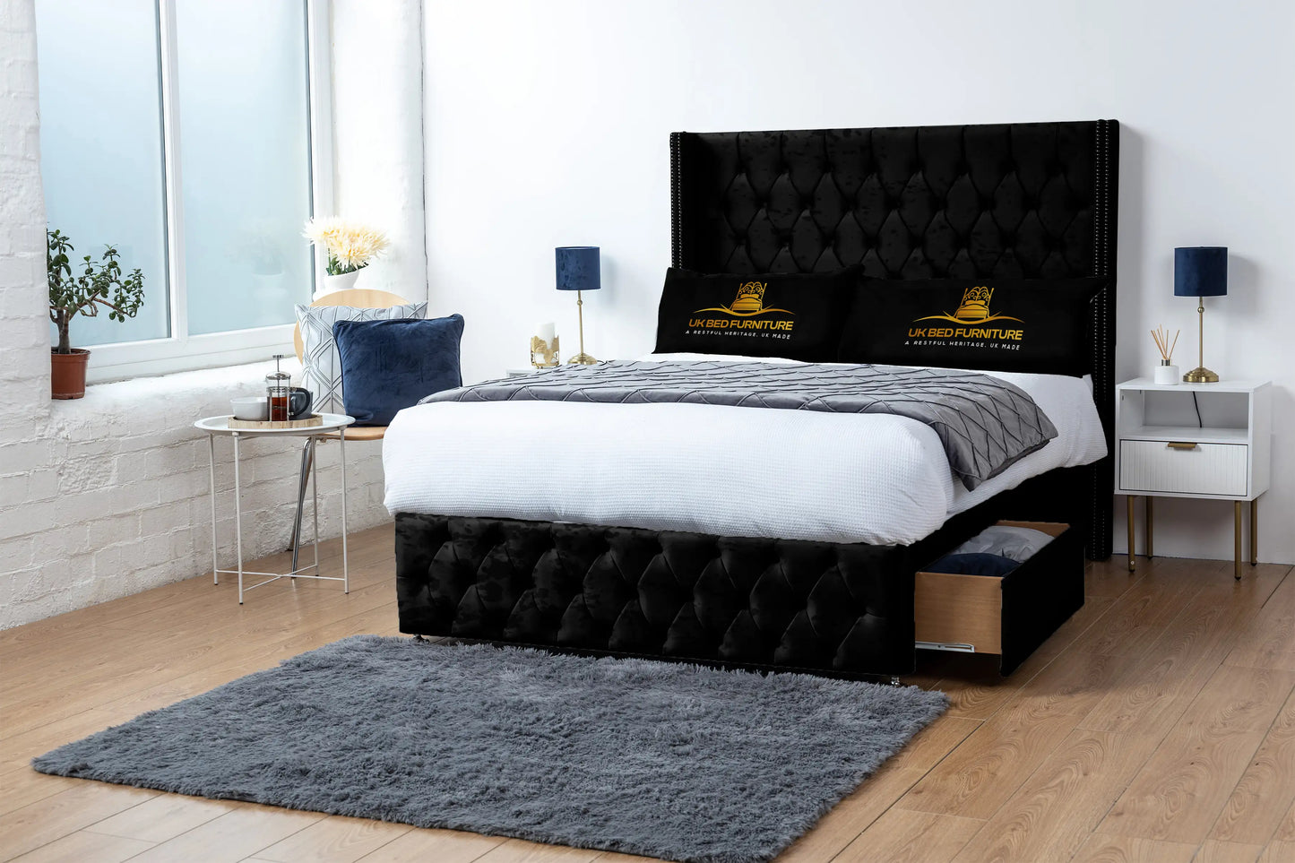 Jasmine Divan Bed