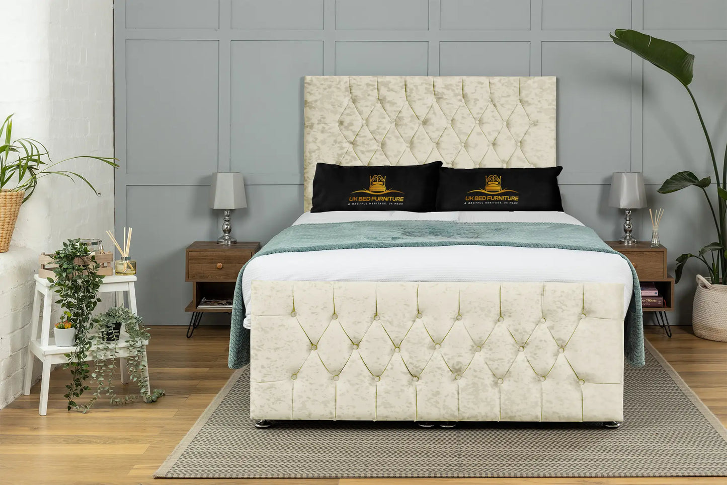 Moscow Ottoman Bed