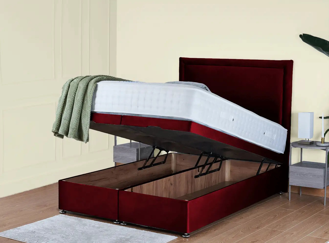Hanover Ottoman Bed