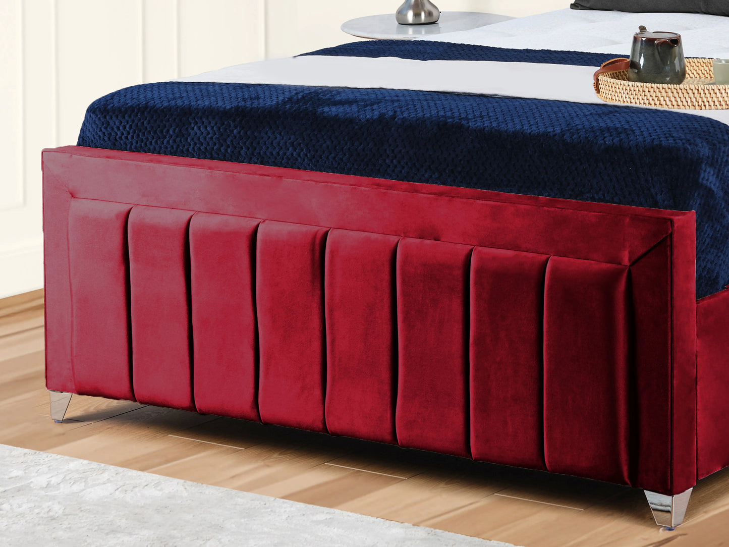 Sierra upholstered Bed